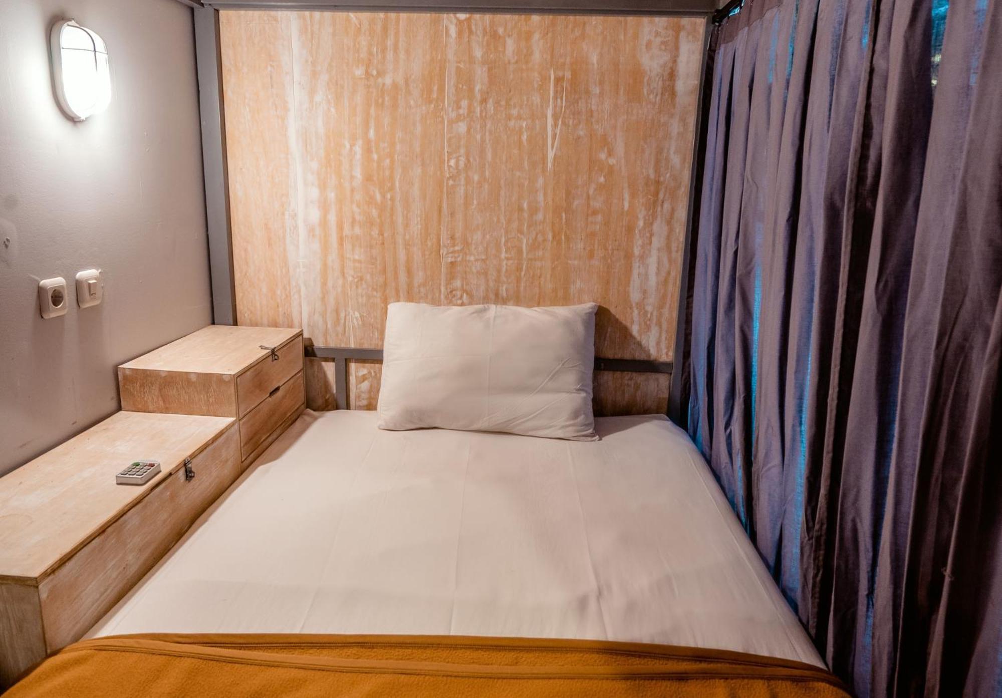 Lushy Hostel Nusa Penida Toyapakeh Экстерьер фото