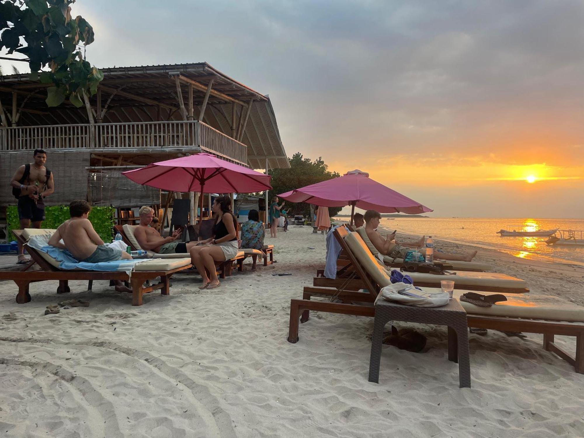 Lushy Hostel Nusa Penida Toyapakeh Экстерьер фото